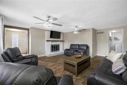 Picture of 1404 Wood Avenue, Clearwater, FL 33755