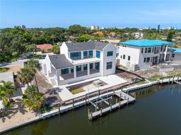 Picture of 927 Contento Street, Sarasota, FL 34242