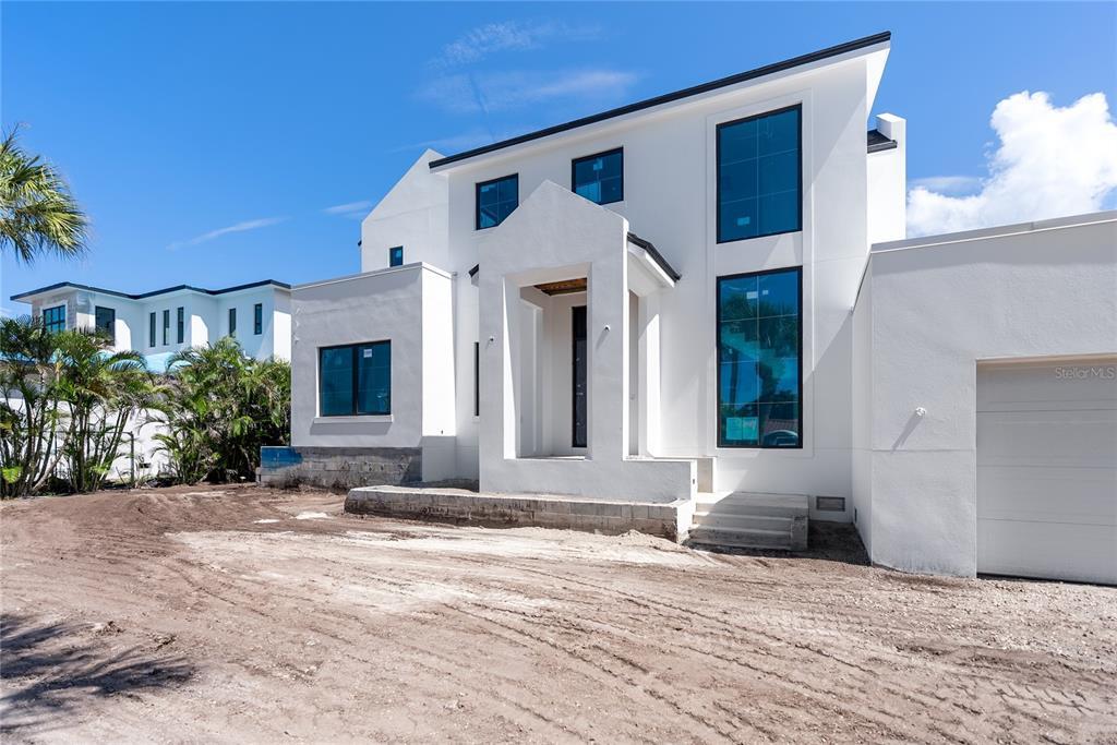 Picture of 927 Contento Street, Sarasota, FL 34242