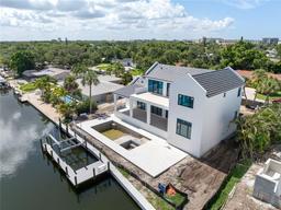 Picture of 927 Contento Street, Sarasota, FL 34242