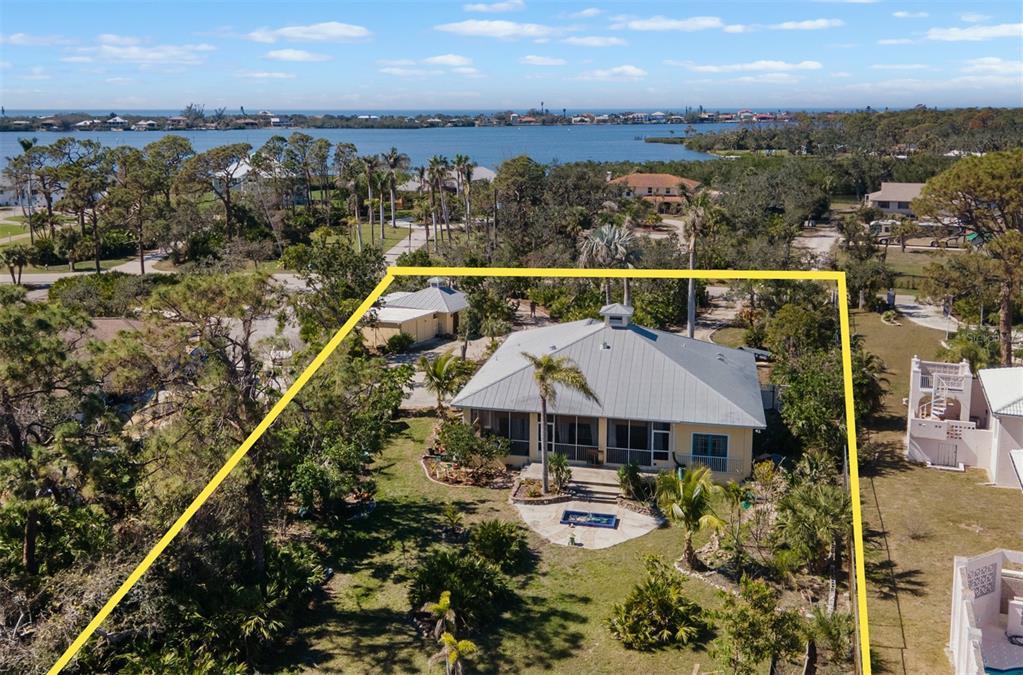 Picture of 1320 Bayshore Drive, Englewood, FL 34223