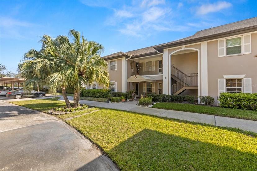 Picture of 5265 E Bay Drive Unit 811, Clearwater FL 33764