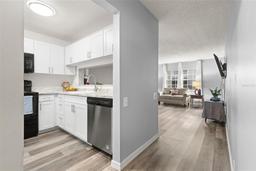 Picture of 5265 E Bay Drive Unit 811, Clearwater, FL 33764