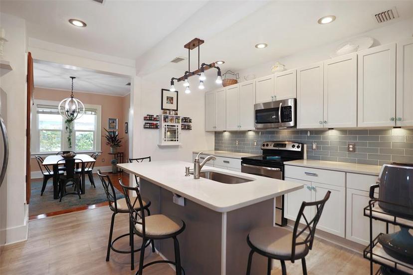 Picture of 1166 Granada Street, Clearwater FL 33755