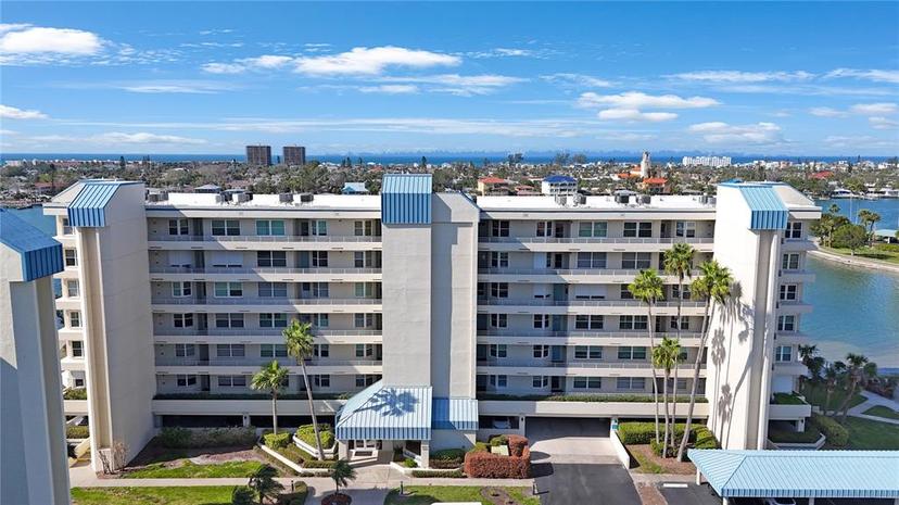 Picture of 7892 Sailboat Key Boulevard S Unit 307, South Pasadena FL 33707