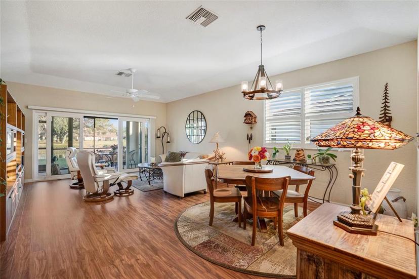 Picture of 7340 Golf Pointe Cir, Sarasota FL 34243