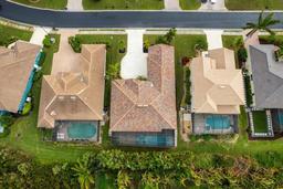 Picture of 8516 Southwind Bay Circle, Fort Myers, FL 33908