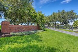 Picture of 417 Enclave Place Unit 2, Lakeland, FL 33803