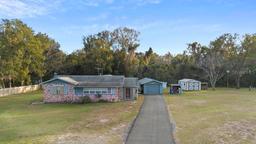 Picture of 753 Glenwood Road, Deland, FL 32720