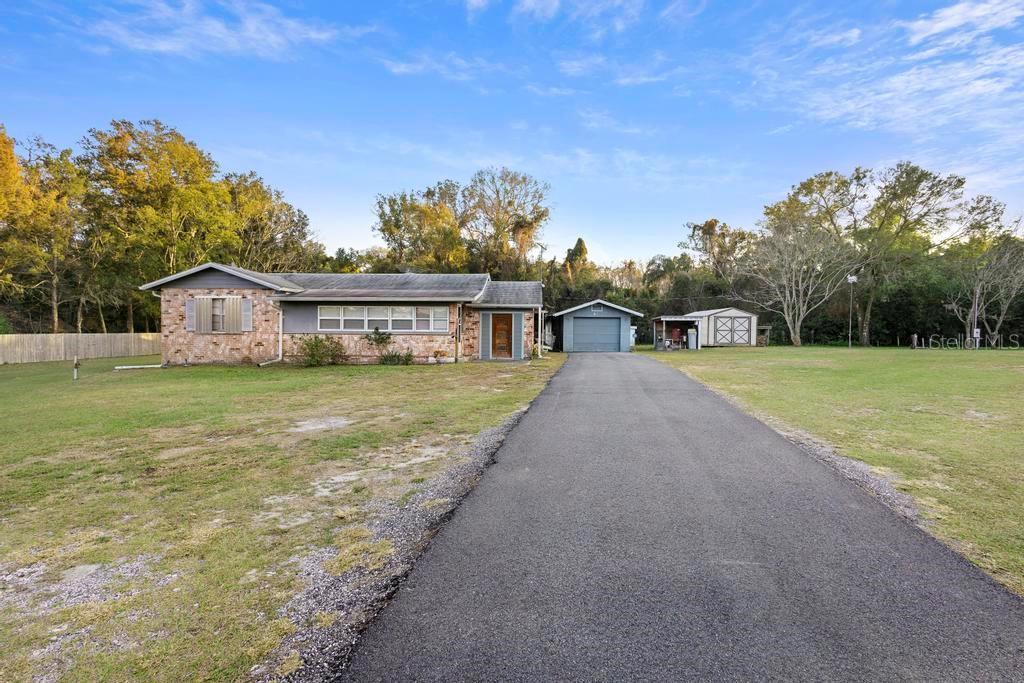 Picture of 753 Glenwood Road, Deland, FL 32720