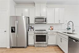 Picture of 5286 Neil Drive, St Petersburg, FL 33714