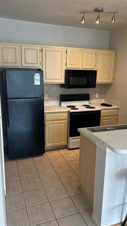 Picture of 8927 Legacy Court Unit 302, Kissimmee, FL 34747