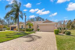 Picture of 2218 Mayfield Palms Lane Unit 323, Sun City Center, FL 33573