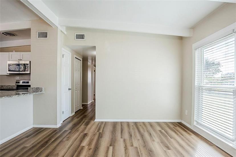 Picture of 1722 Darlington Drive, Tampa FL 33619