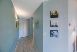 Picture of 1125 Pinellas Bayway S Unit 305, St Petersburg, FL 33715