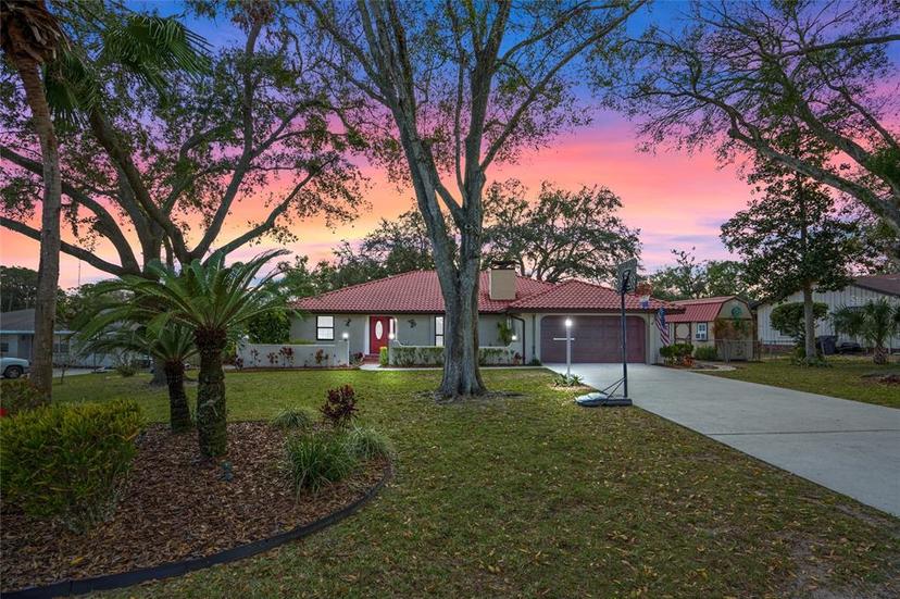 Picture of 128 Lake Ring Drive, Winter Haven FL 33884