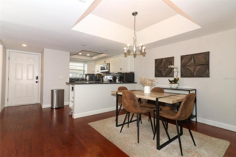 Picture of 350 Killarney Bay Court Unit 5, Winter Park FL 32789