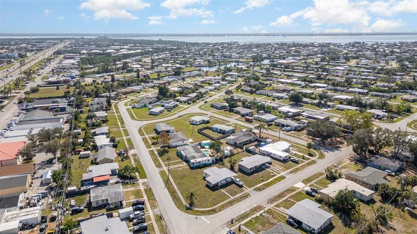 Picture of 211 Dalton Boulevard, Port Charlotte FL 33952