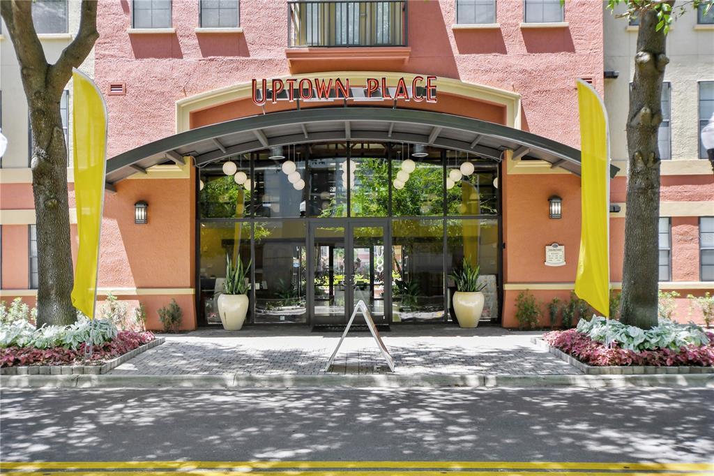 Picture of 911 N Orange Avenue Unit 148, Orlando, FL 32801