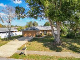 Picture of 2031 Roseway Avenue, Deltona, FL 32738