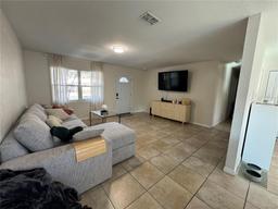 Picture of 1919 E Noel Street, Tampa, FL 33610