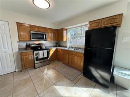 Picture of 1919 E Noel Street, Tampa, FL 33610