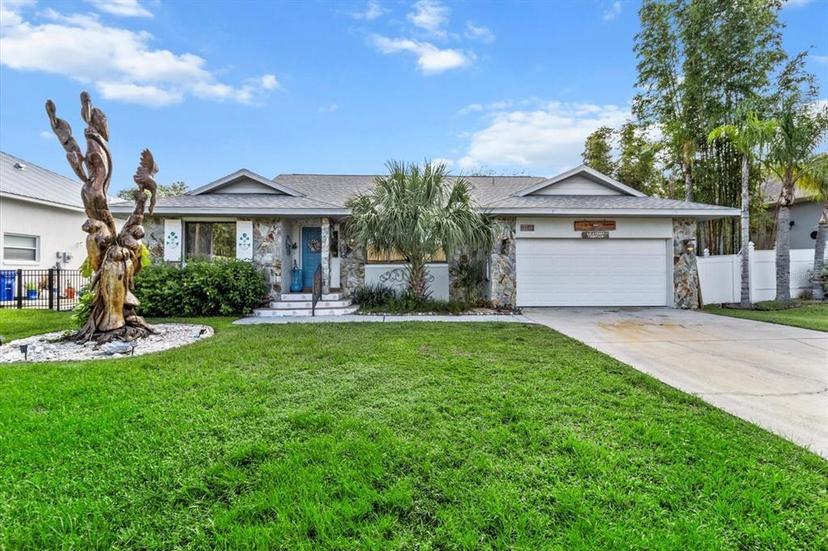Picture of 1107 SE 4Th Avenue, Crystal River FL 34429