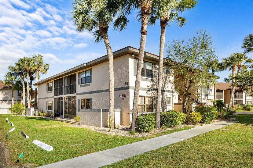 Picture of 19505 Quesada Avenue Unit Ee204, Port Charlotte FL 33948