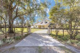 Picture of 18050 NW 144Th Avenue, Williston, FL 32696