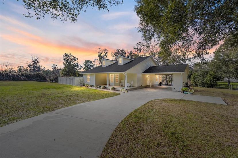 Picture of 18050 NW 144Th Avenue, Williston FL 32696