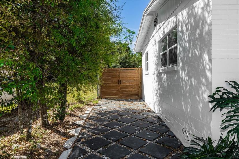 Picture of 5508 Meridian Way, Orlando FL 32808