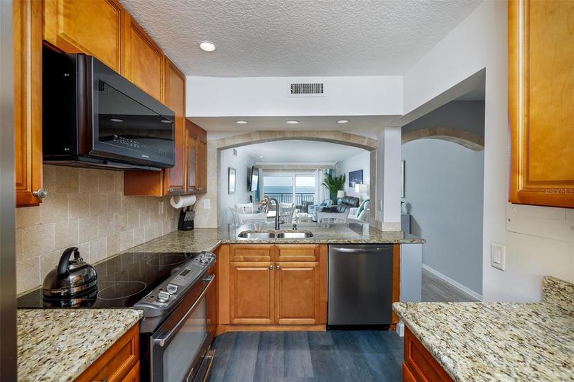 Picture of 6372 Palma Del Mar Boulevard S Apt 307, St Petersburg FL 33715