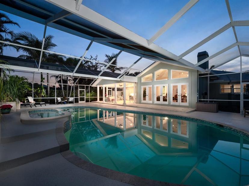 Picture of 721 Cadiz Road, Venice FL 34285