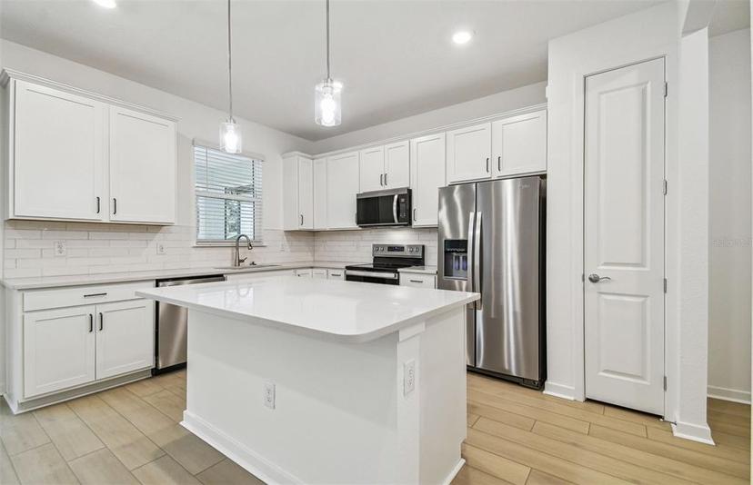 Picture of 13729 Evergreen Valley Drive, Riverview FL 33578