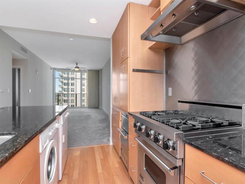 Picture of 1120 E Kennedy Boulevard Unit 1523, Tampa FL 33602