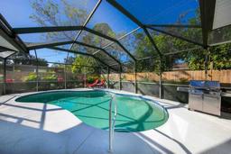 Picture of 2428 Whippoorwill Circle, Sarasota, FL 34231