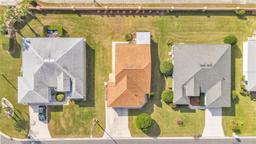 Picture of 6193 Magpie Drive, Lakeland, FL 33809