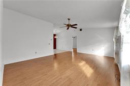 Picture of 3102 Pebble Bend Drive, Lakeland, FL 33810