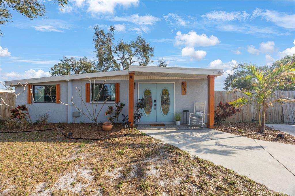 Picture of 9169 Robin Road, Seminole, FL 33777