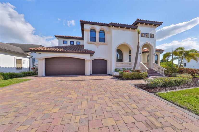 Picture of 912 Symphony Beach Lane, Apollo Beach FL 33572
