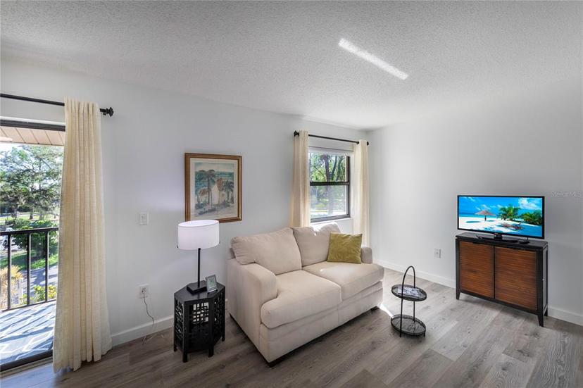 Picture of 638 Bird Bay Drive E Unit 201, Venice FL 34285