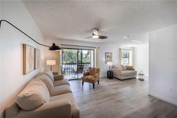 Picture of 638 Bird Bay Drive E Unit 201, Venice, FL 34285