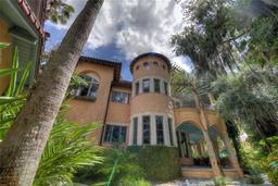 Picture of 9291 Point Cypress Drive, Orlando, FL 32836