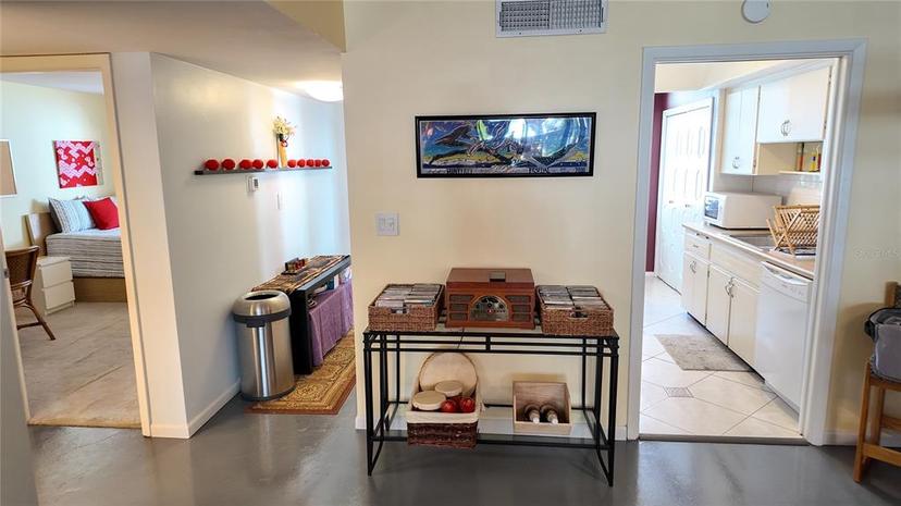 Picture of 2612 Pearce Drive Unit 210, Clearwater FL 33764