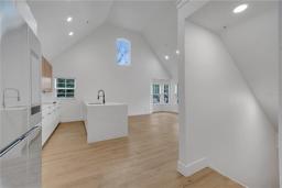Picture of 6593 Queens Borough Avenue Unit 202, Orlando, FL 32835