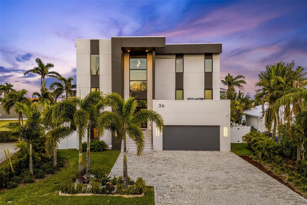 Picture of 36 Dolphin Drive, Treasure Island, FL 33706