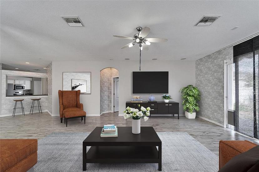 Picture of 305 Taxter Run Lane, Valrico FL 33594