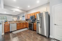Picture of 4944 Pond Ridge Drive, Riverview, FL 33578