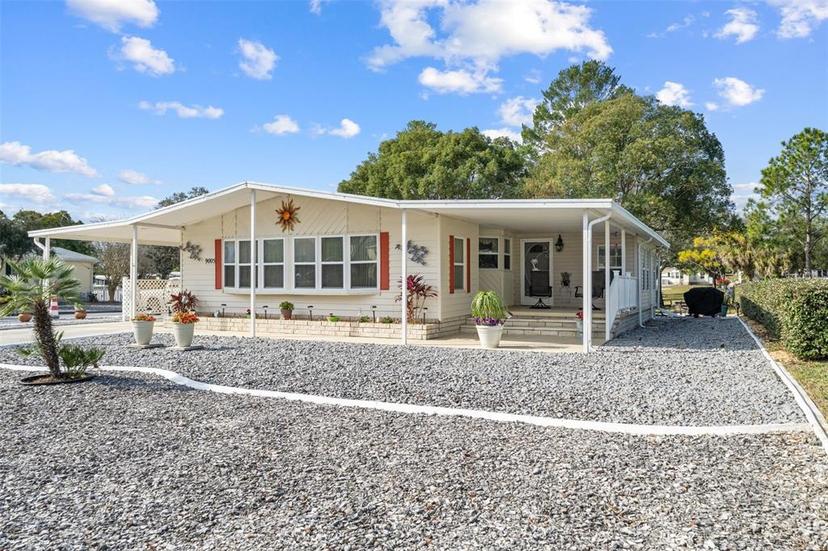 Picture of 9005 Dickens Avenue, Brooksville FL 34613