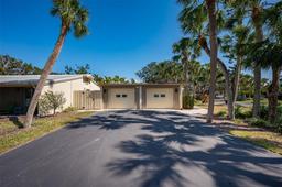 Picture of 231 Hourglass Way Unit V5, Sarasota, FL 34242